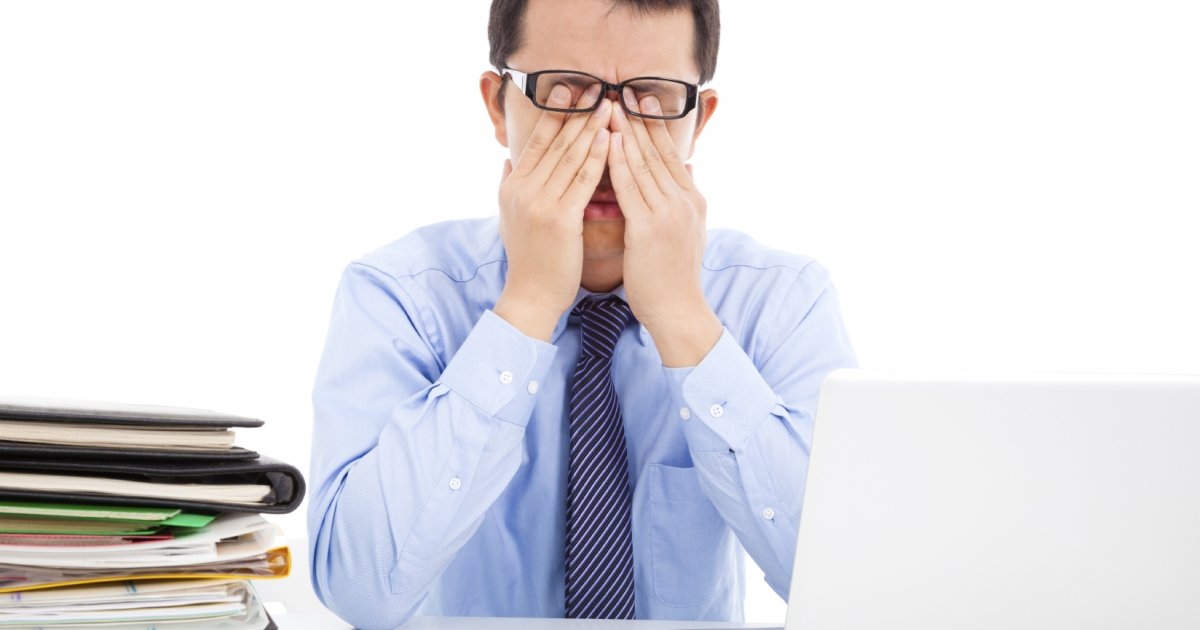 Cum iti protejezi ochii atunci cand stai mult timp in fata calculatorului?